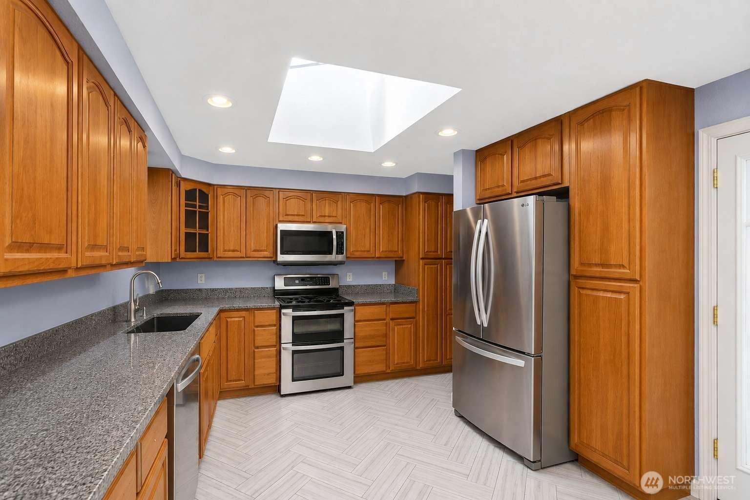 728 11th Street Property Photo 5