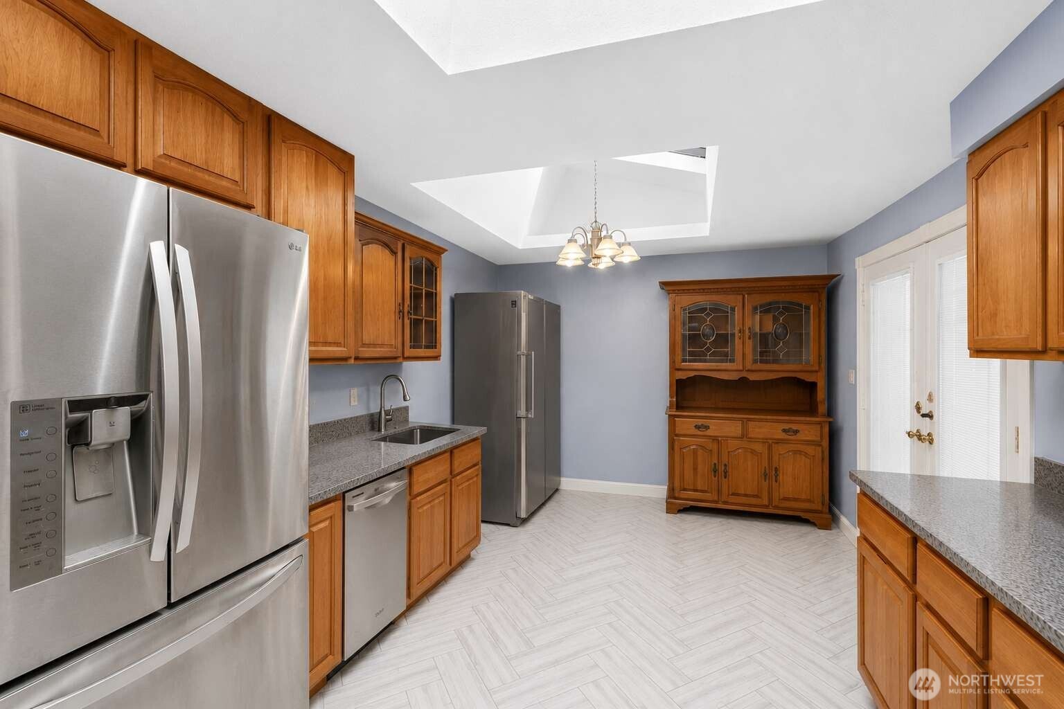 728 11th Street Property Photo 7
