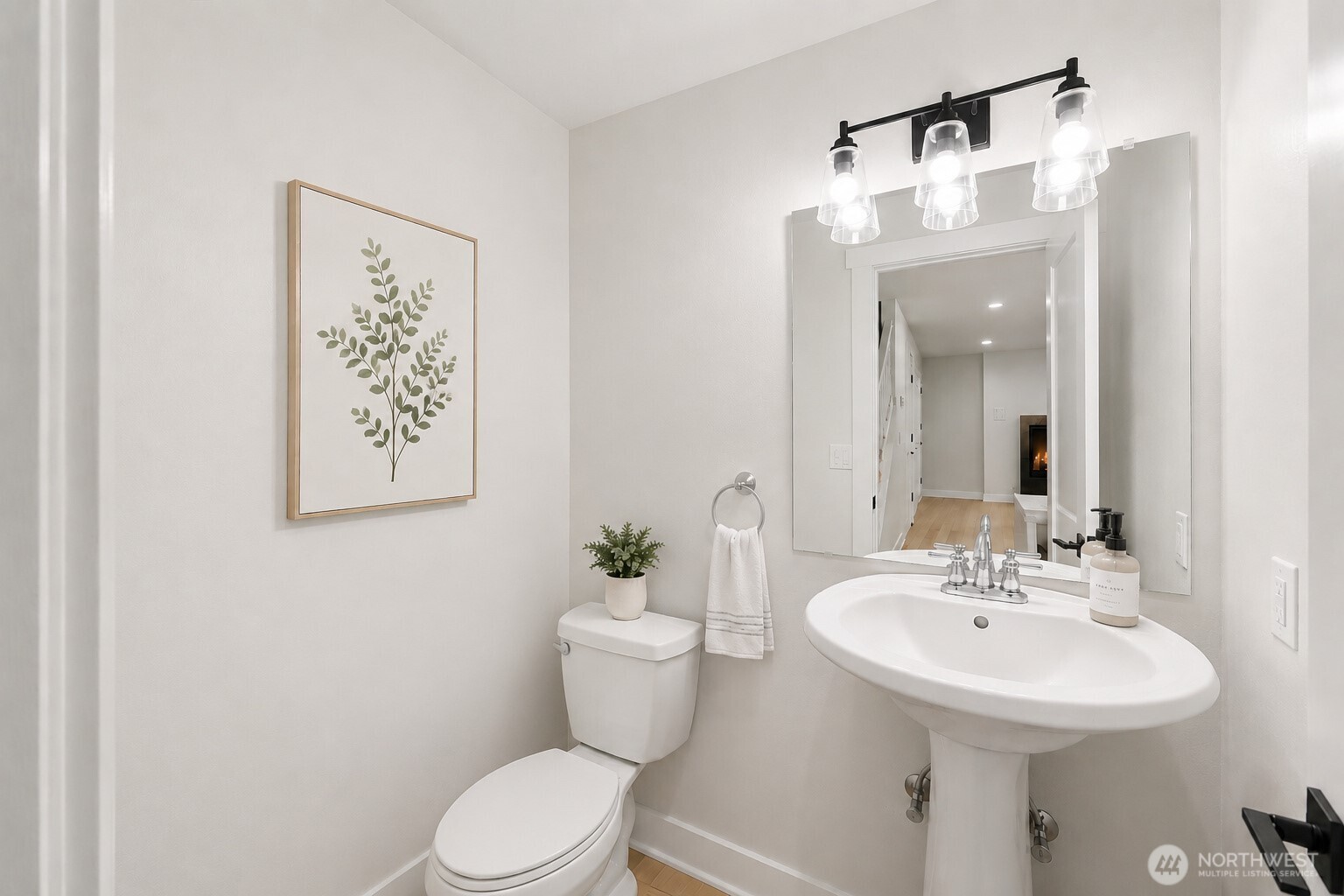 5421 James Place Property Photo 12