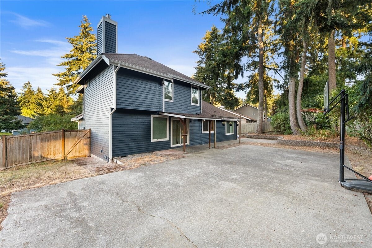 5421 James Place Property Photo 33