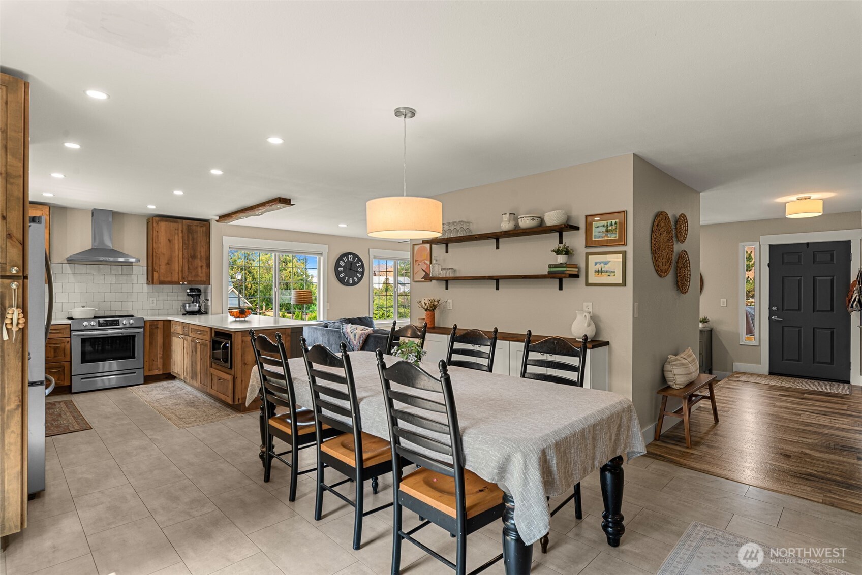 100 Valley Street Property Photo 14