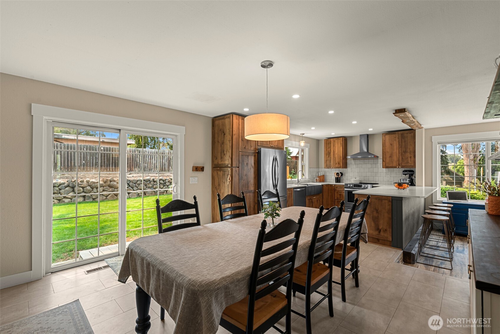 100 Valley Street Property Photo 16