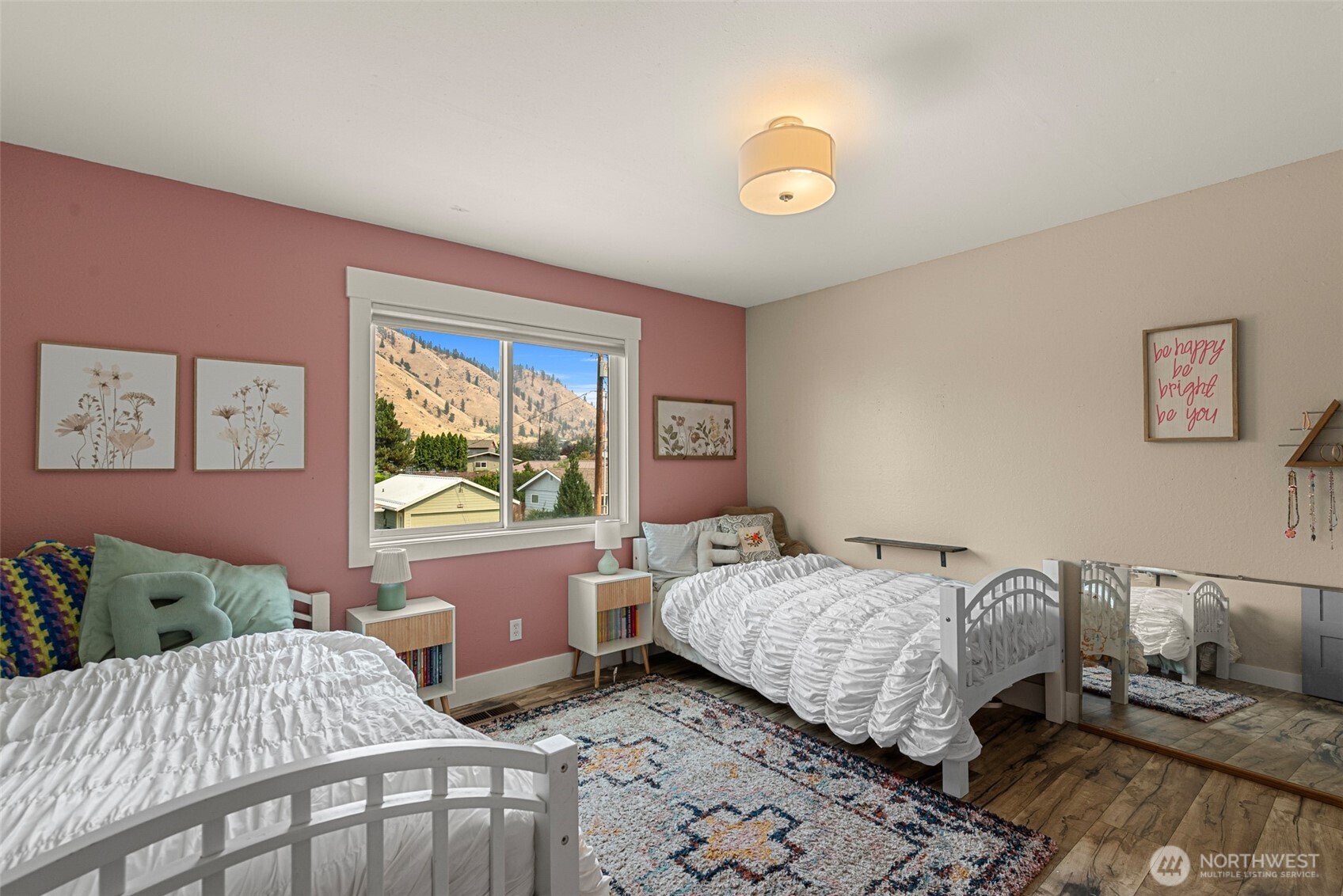 100 Valley Street Property Photo 20