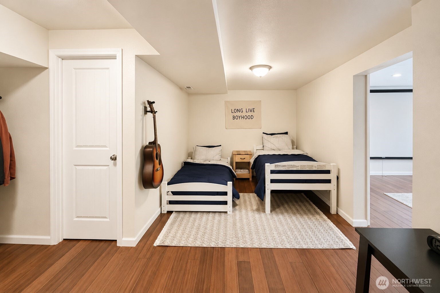 100 Valley Street Property Photo 28
