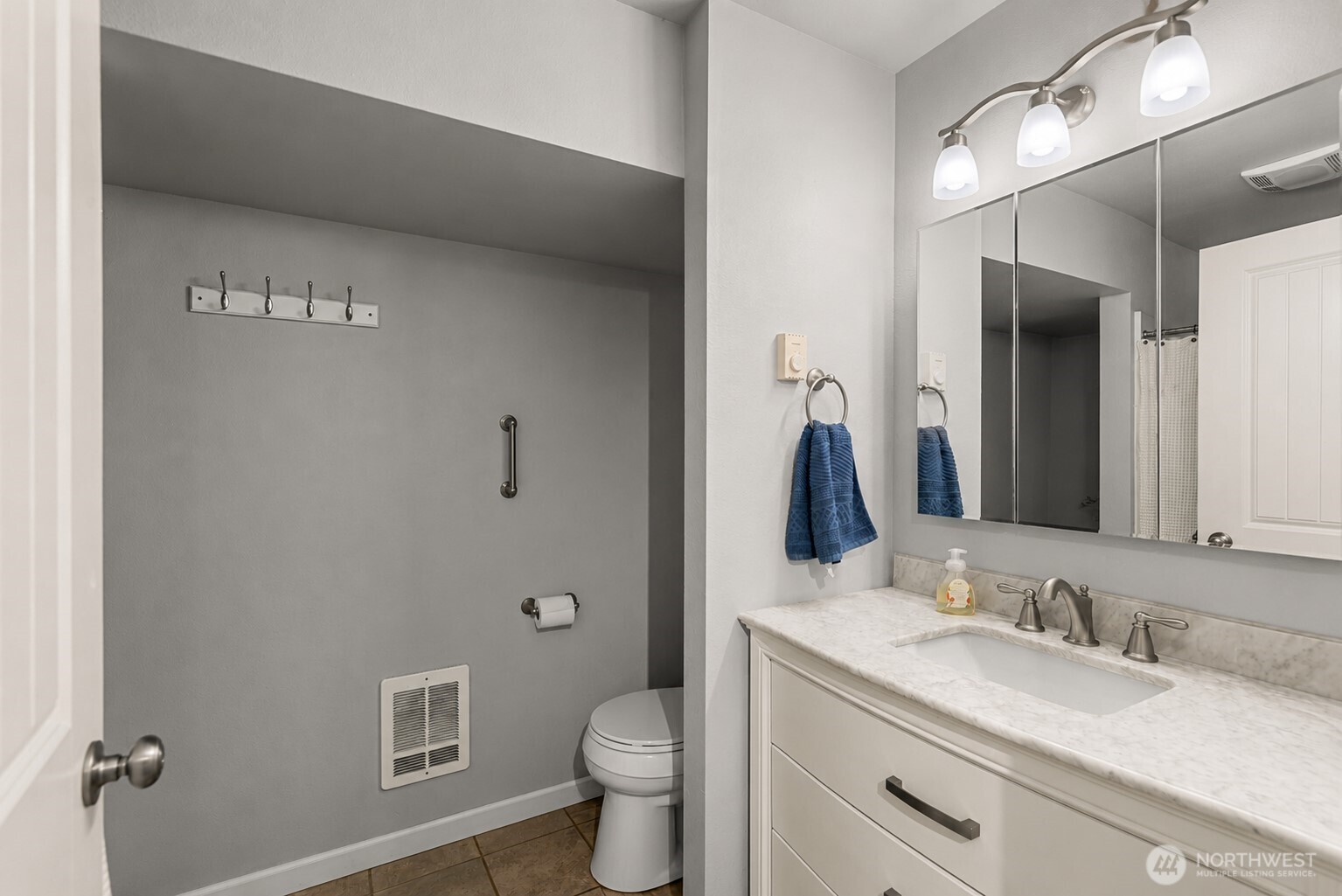 100 Valley Street Property Photo 29