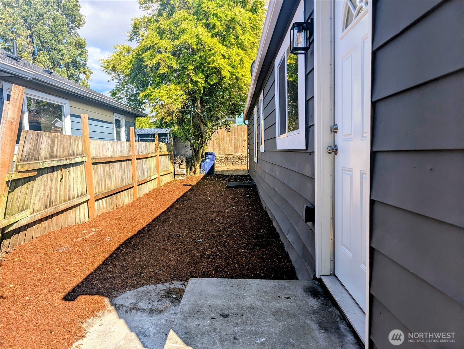 1821 S 19th Street Wa Property Photo 11