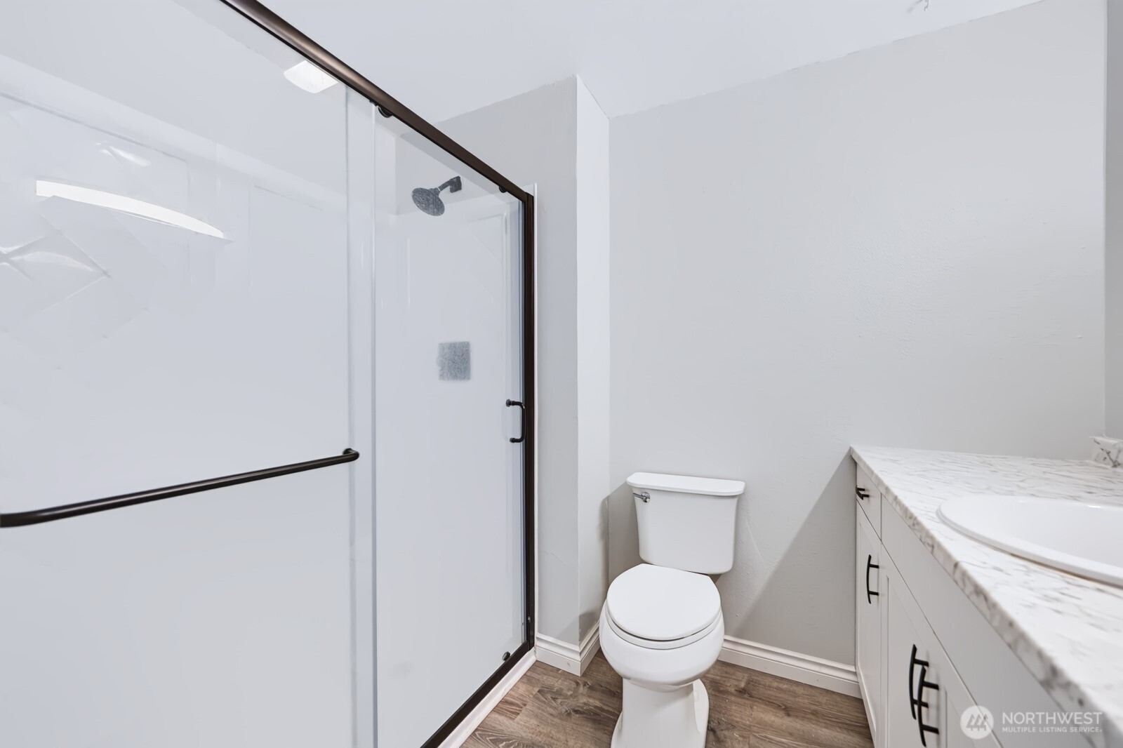 1213 S Skyline Drive Property Photo 18