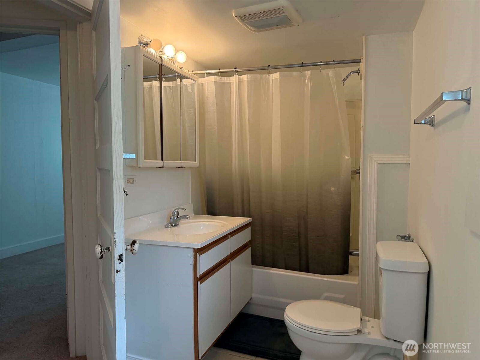 31 E North Wheelwright Street Property Photo 14