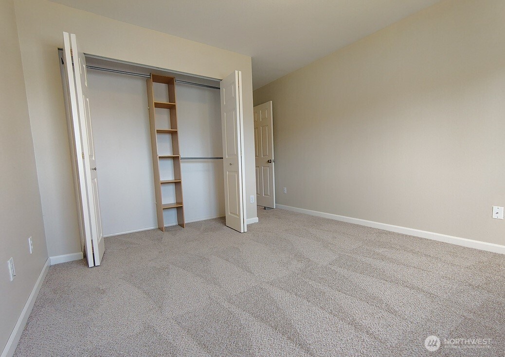 5810 137th Place Property Photo 21