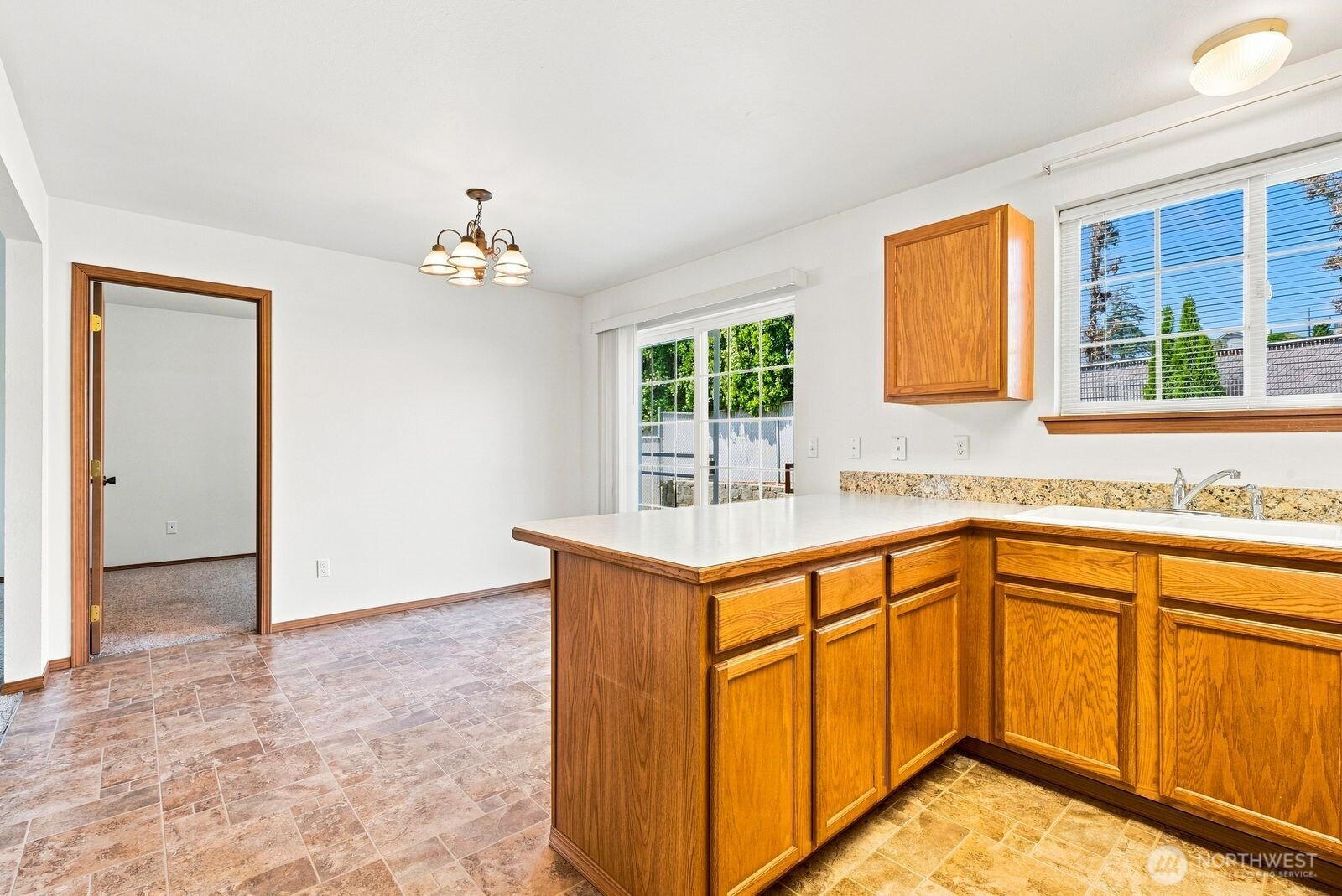 4209 Nola Loop Rd Property Photo 12