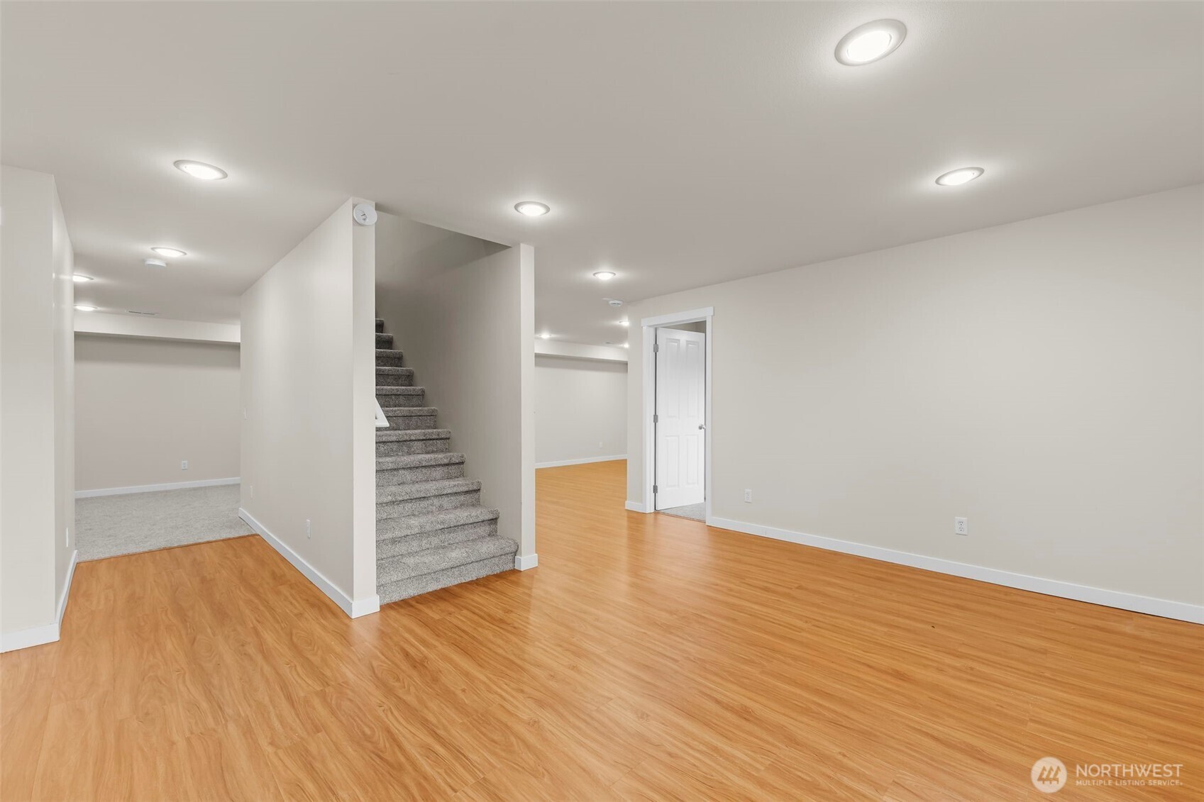 13491 Peekaboo Avenue Property Photo 19
