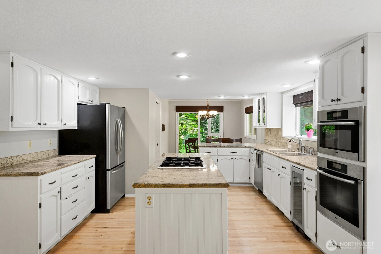 14029 232nd Avenue Property Photo 6