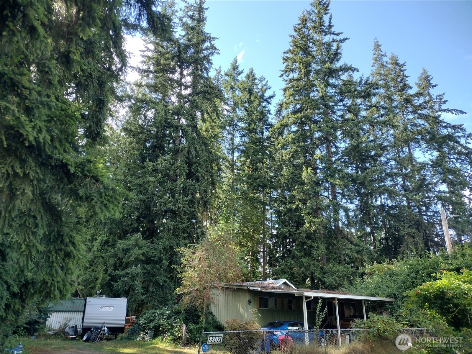 3305 180th Street Property Photo 2