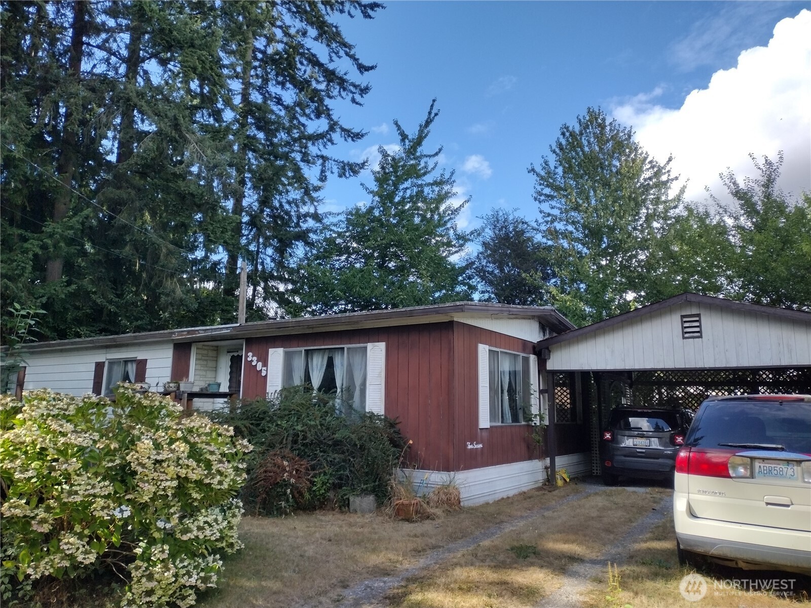 3305 180th Street Property Photo 5