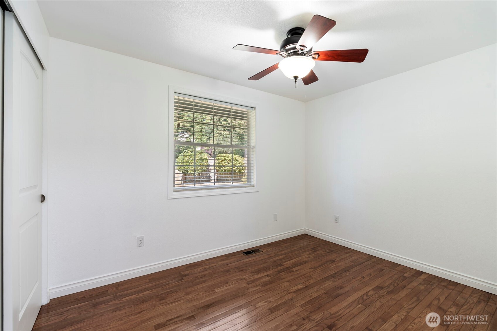 3521 Radcliff Court Property Photo 16