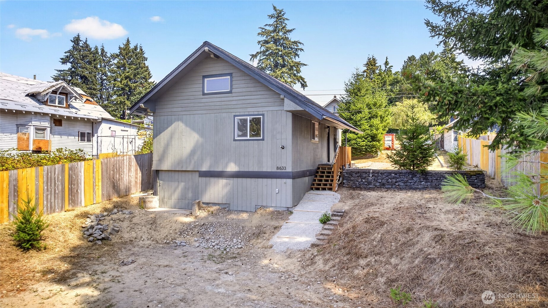 8633 S Thompson Avenue Property Photo 22
