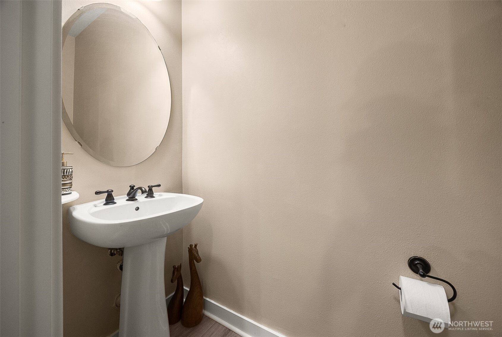 13914 North Pointe Circle C Property Photo 24