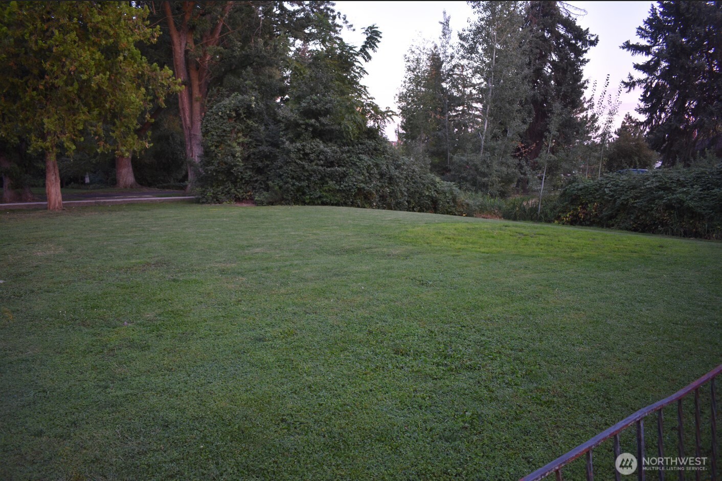 105 Chateau Lane Property Photo 4