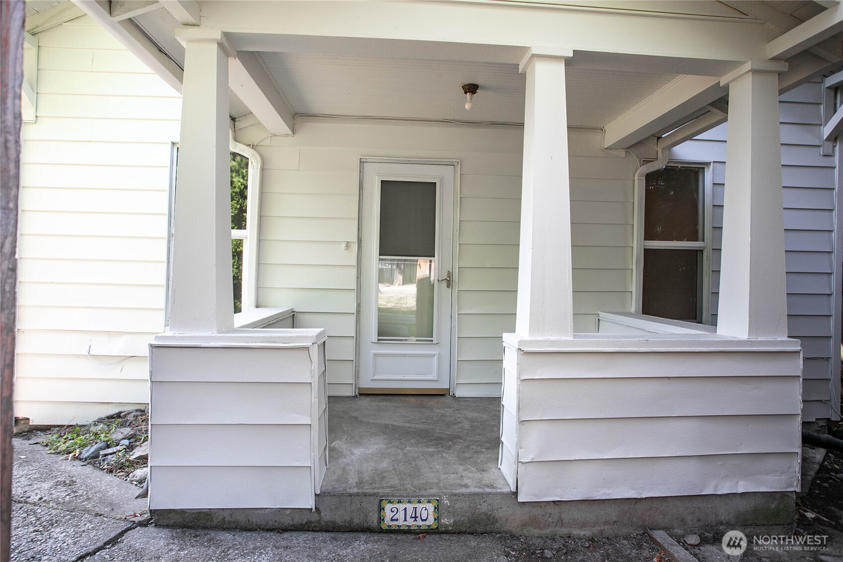 2140 Harris Avenue Property Photo 3