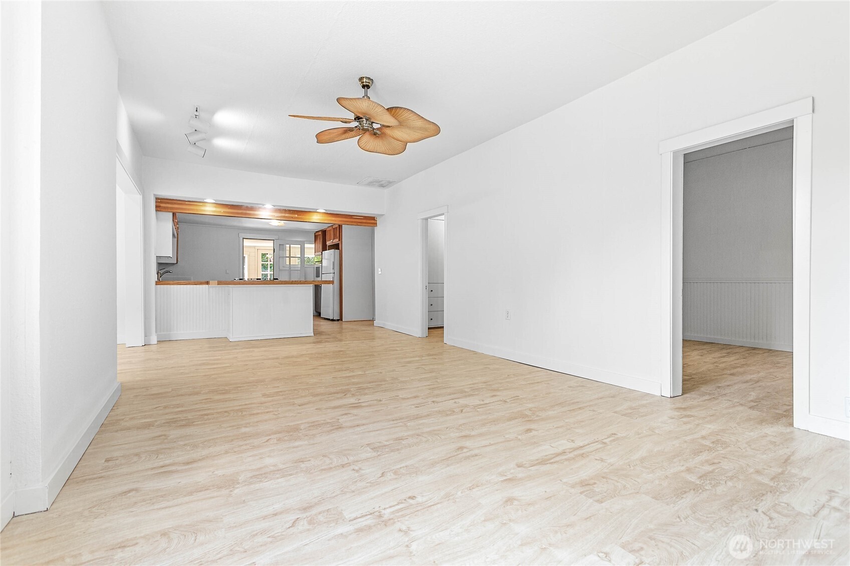 2140 Harris Avenue Property Photo 7