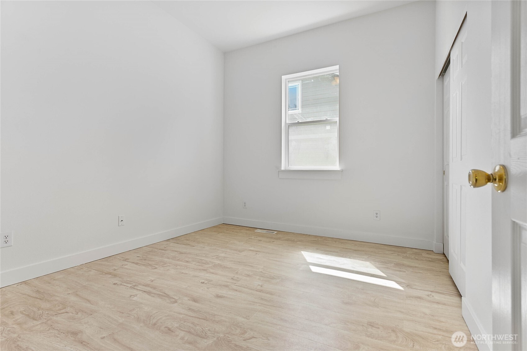 2140 Harris Avenue Property Photo 22