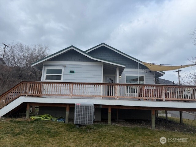 1822 Juniper Property Photo 1