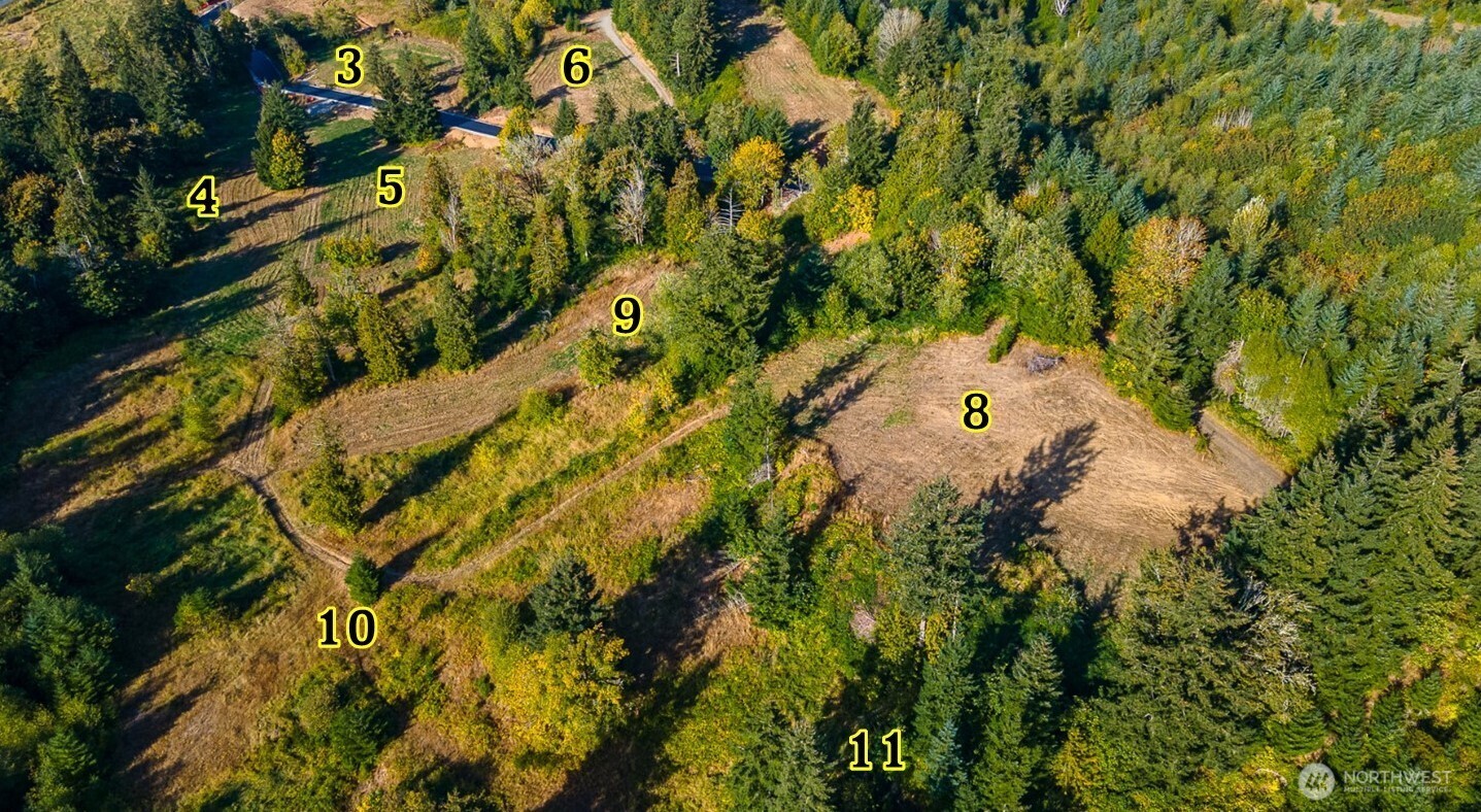 1824 Salzer Creek Drive Property Photo 9