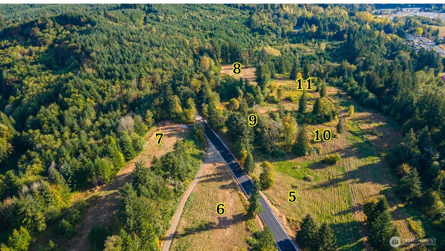 1824 Salzer Creek Drive Property Photo 14