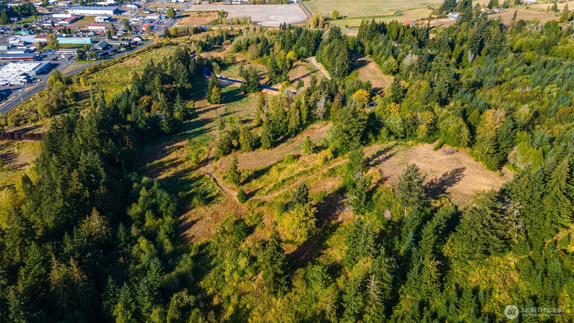 1824 Salzer Creek Drive Property Photo 19