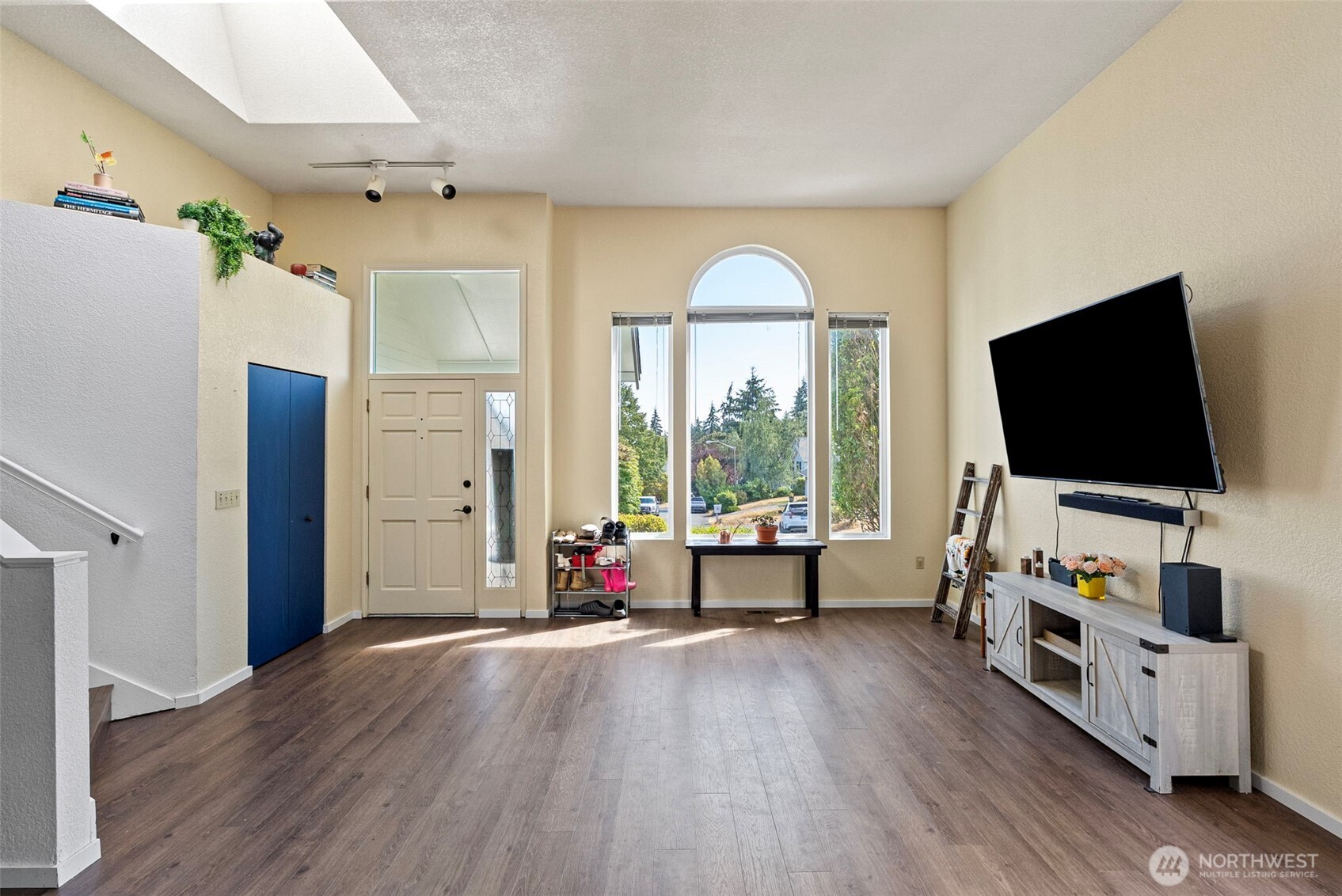 10247 Hamilton Place Property Photo 12