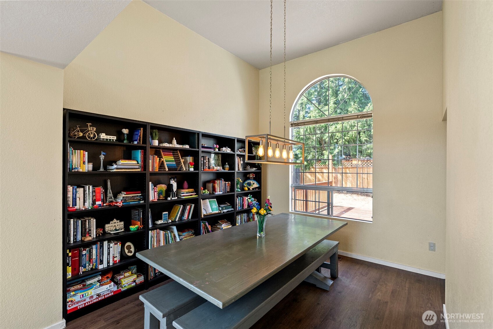 10247 Hamilton Place Property Photo 16