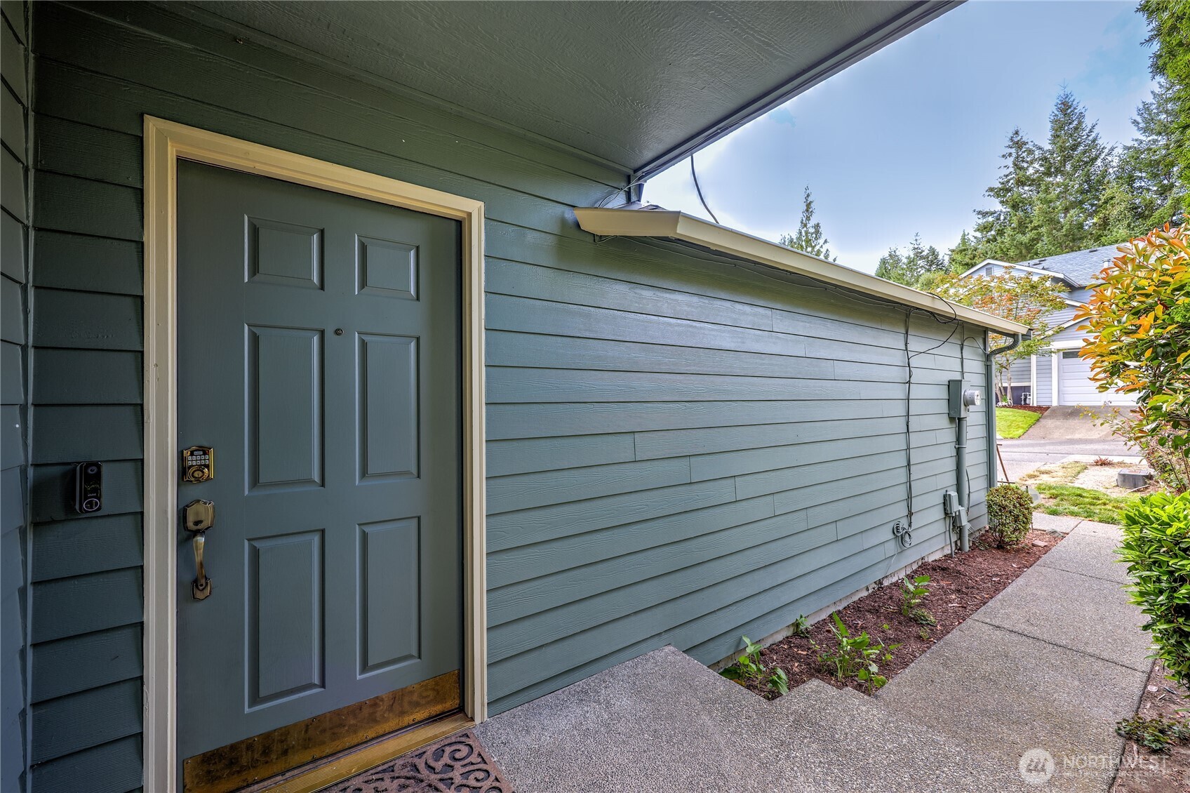 1140 Nw Windy Beach Lane Property Photo 4