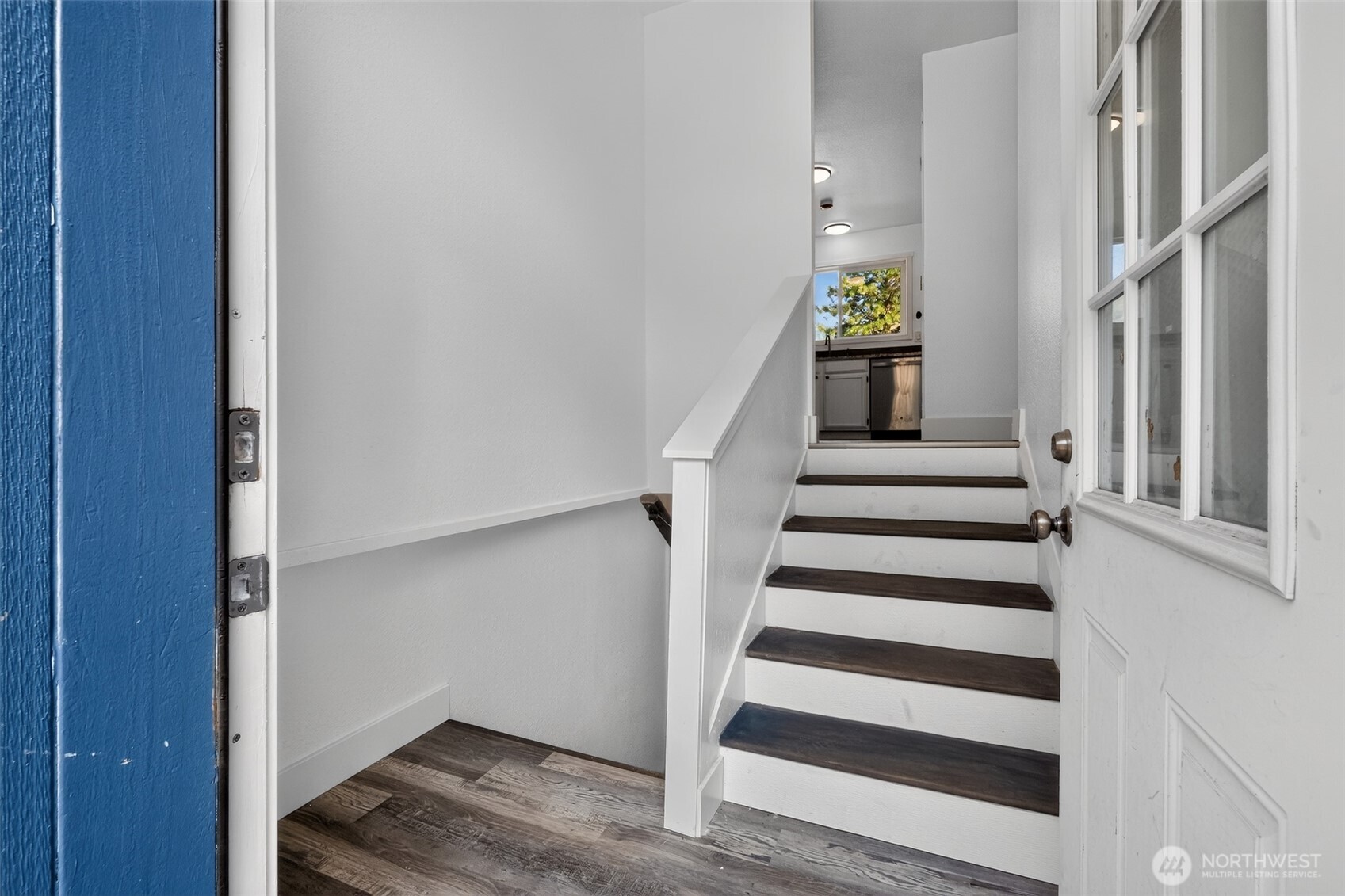 620 Westlake Ave. Property Photo 2