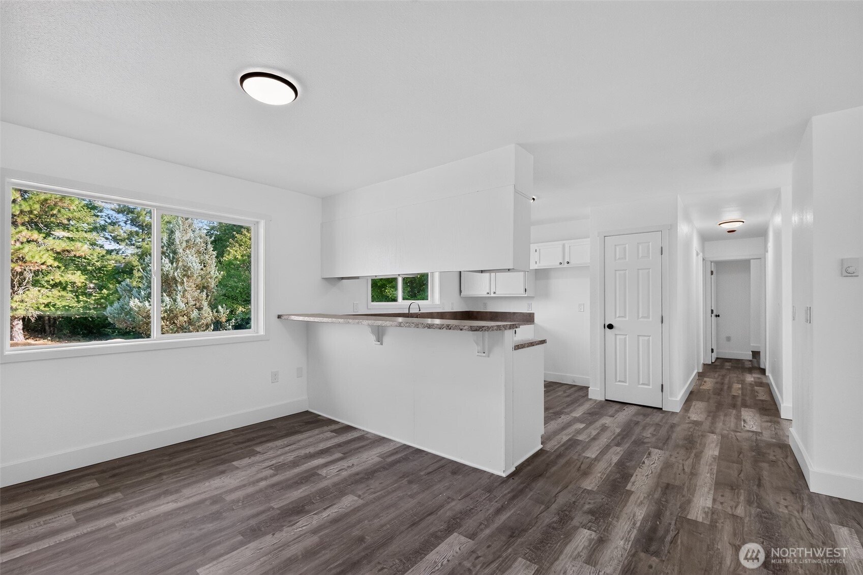 620 Westlake Ave. Property Photo 8
