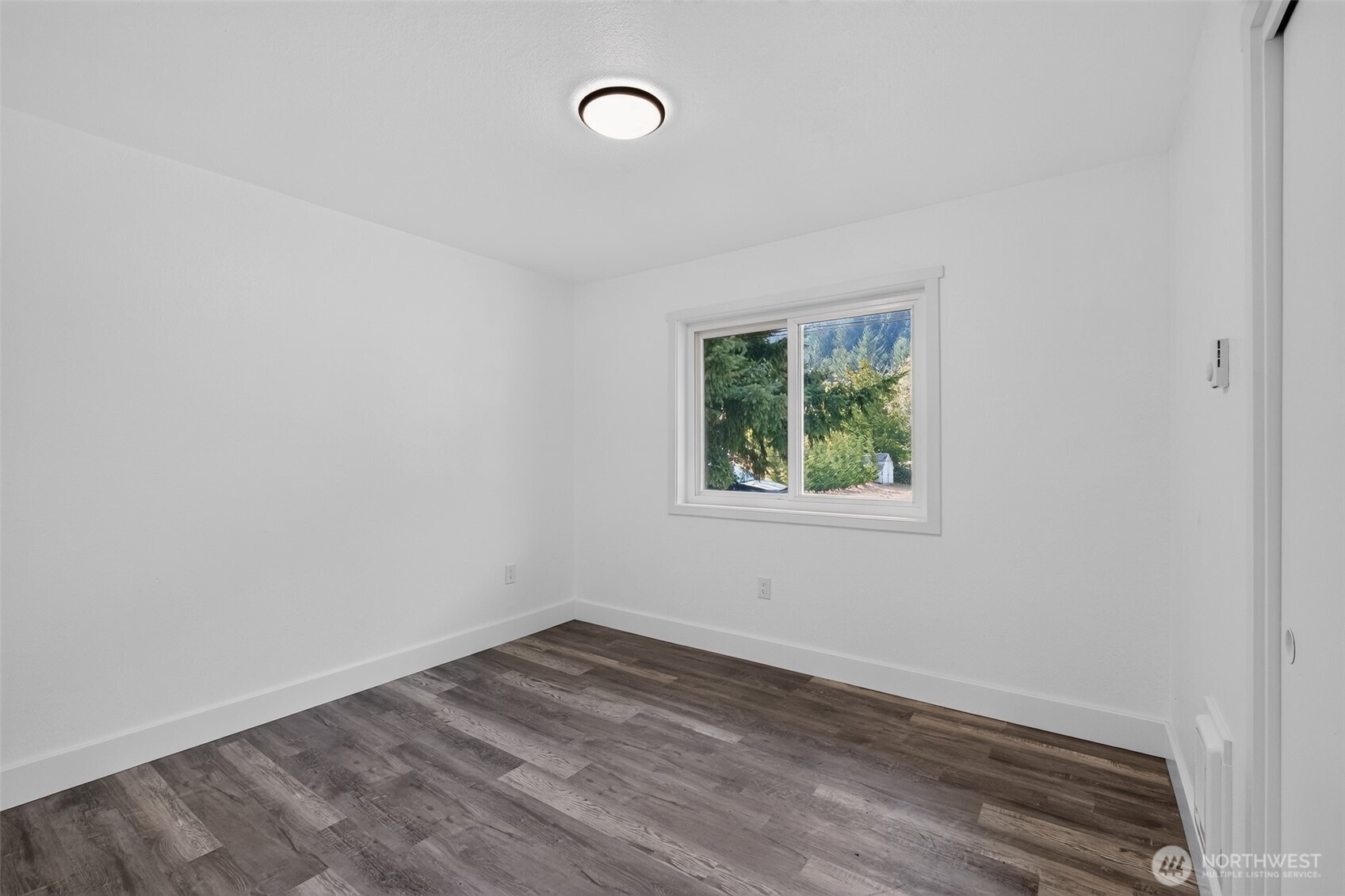 620 Westlake Ave. Property Photo 19