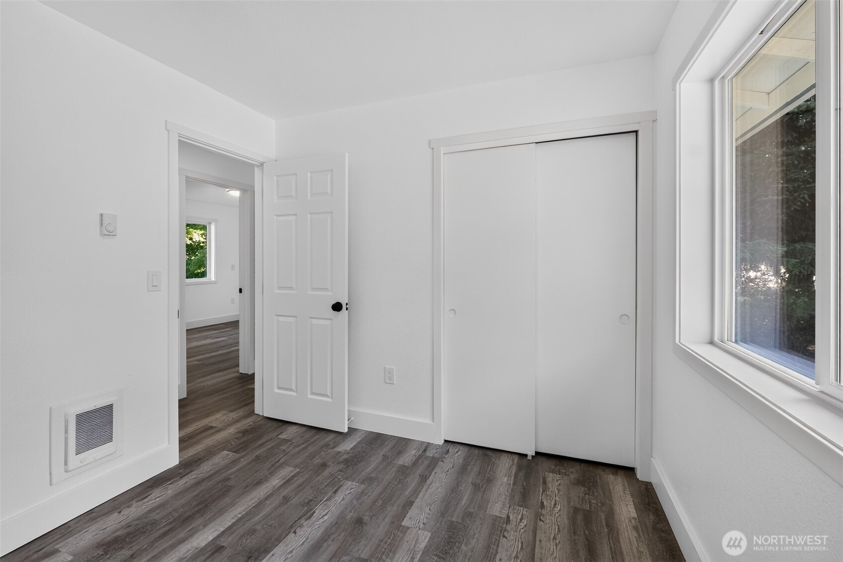 620 Westlake Ave. Property Photo 21