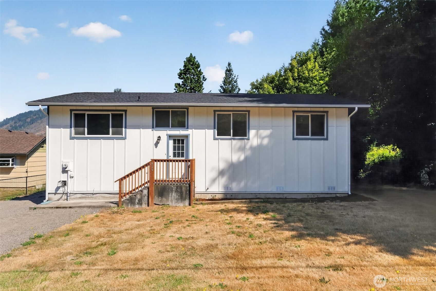 620 Westlake Ave. Property Photo 32