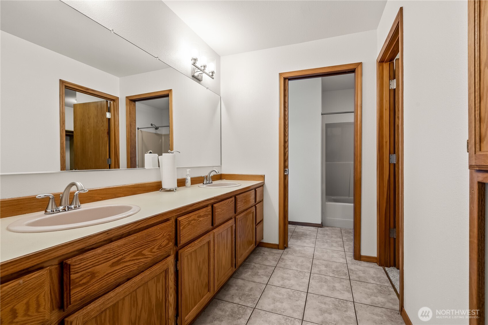 1160 N Cascade Court Property Photo 31