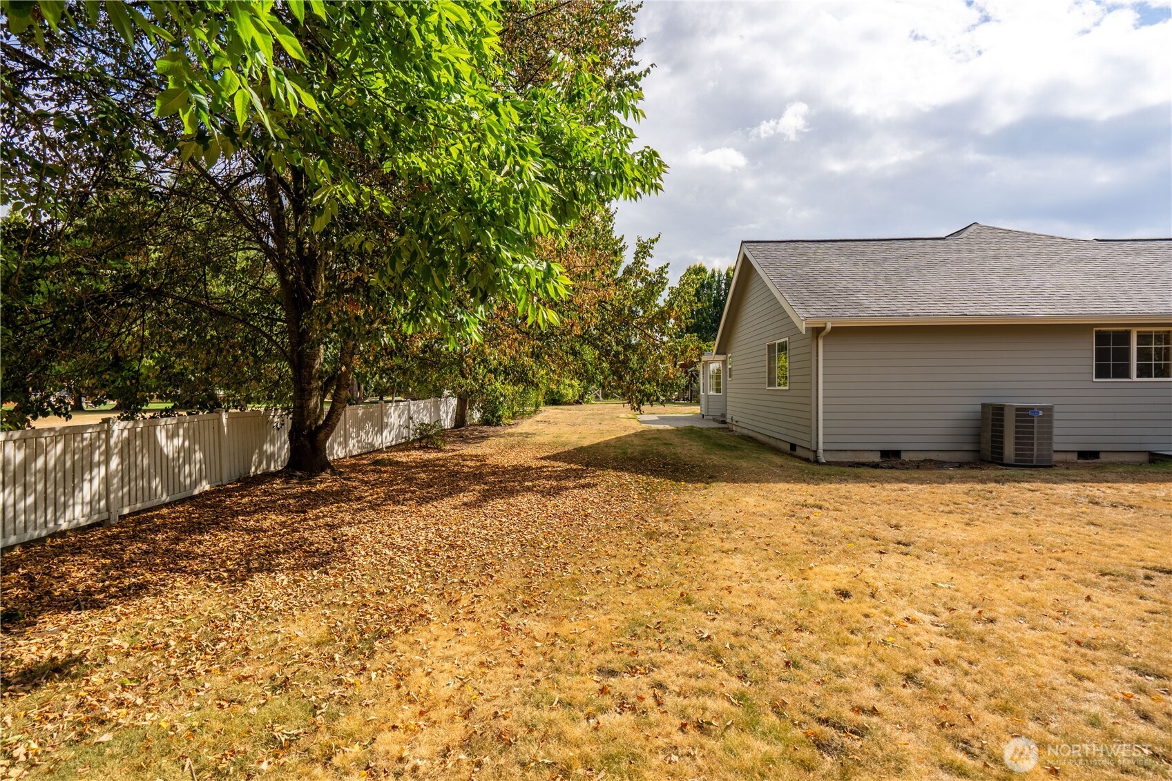 1160 N Cascade Court Property Photo 37