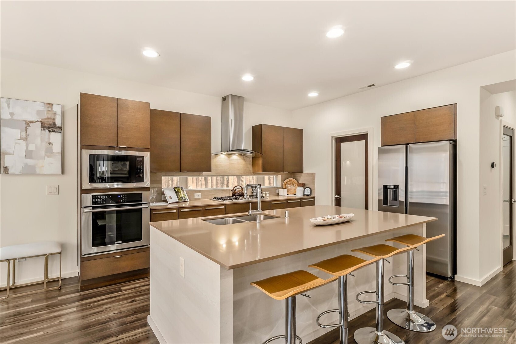 4033 168th Place Property Photo 10