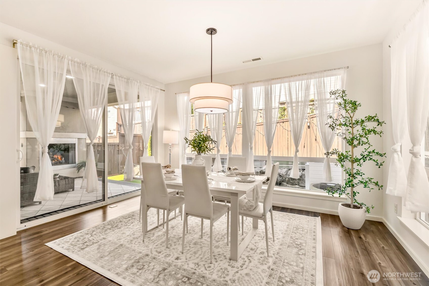 4033 168th Place Property Photo 16