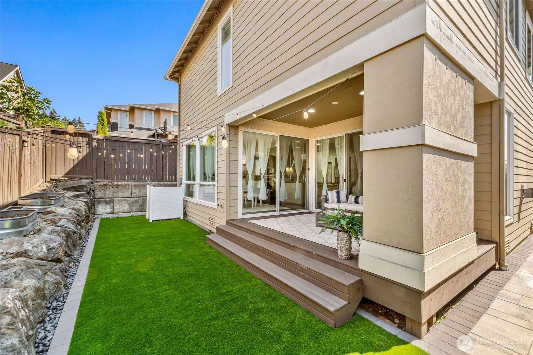 4033 168th Place Property Photo 37