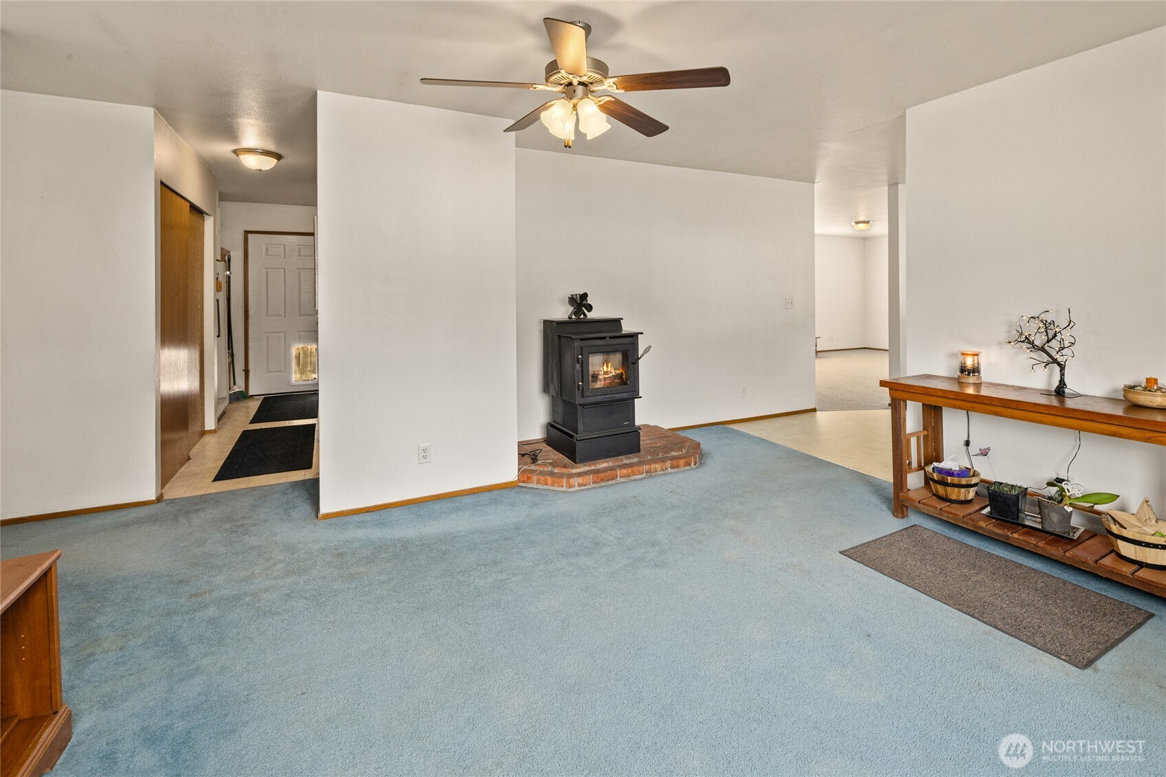 323 Madison Avenue Property Photo 7