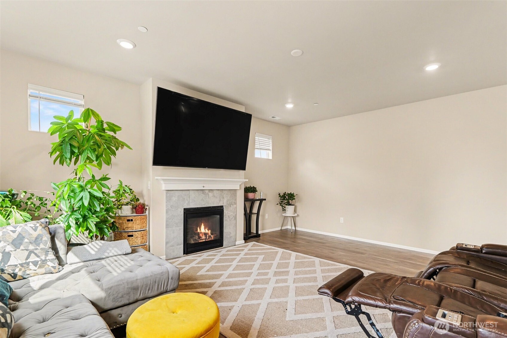 7913 39th Place Property Photo 10