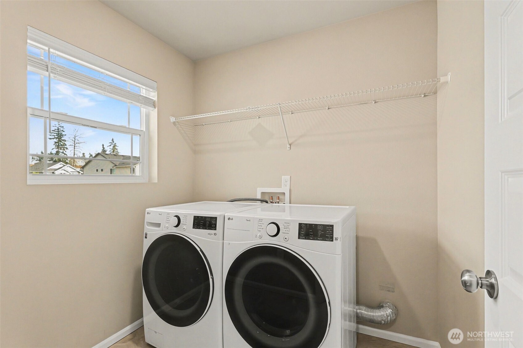 7913 39th Place Property Photo 33