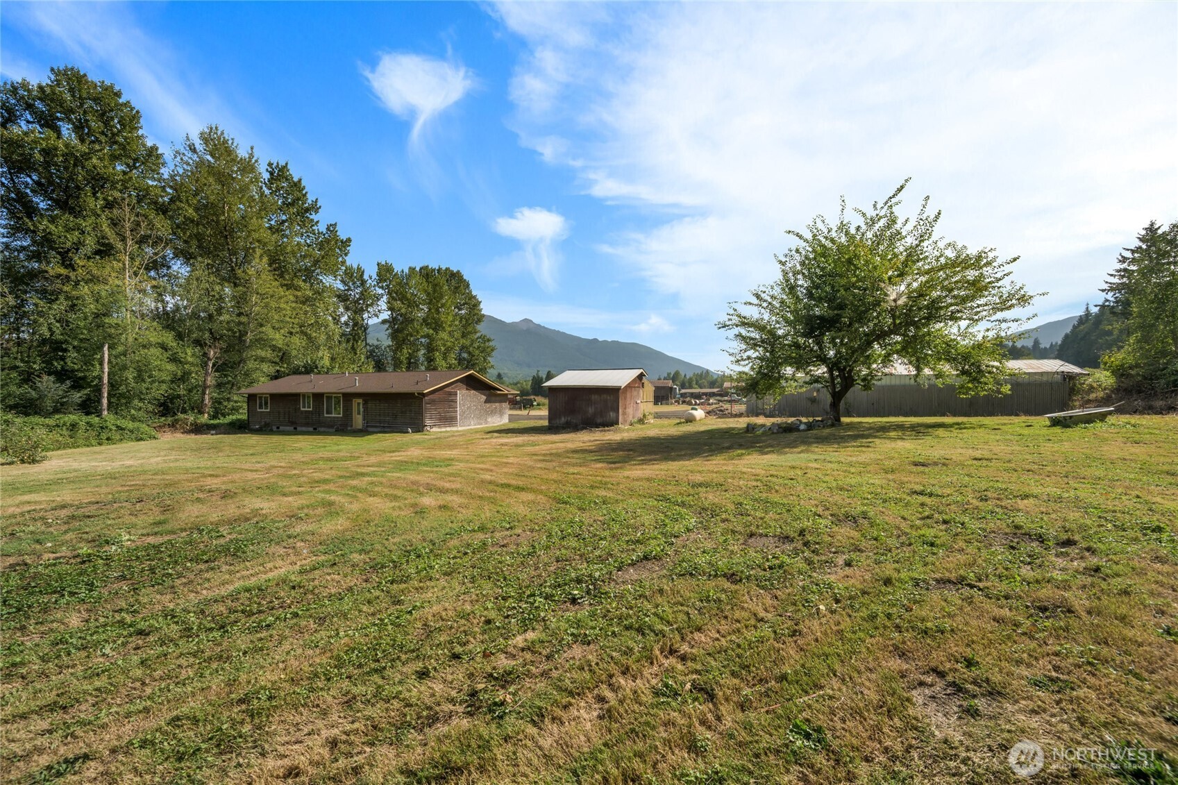 5410 Saxon Road Property Photo 6