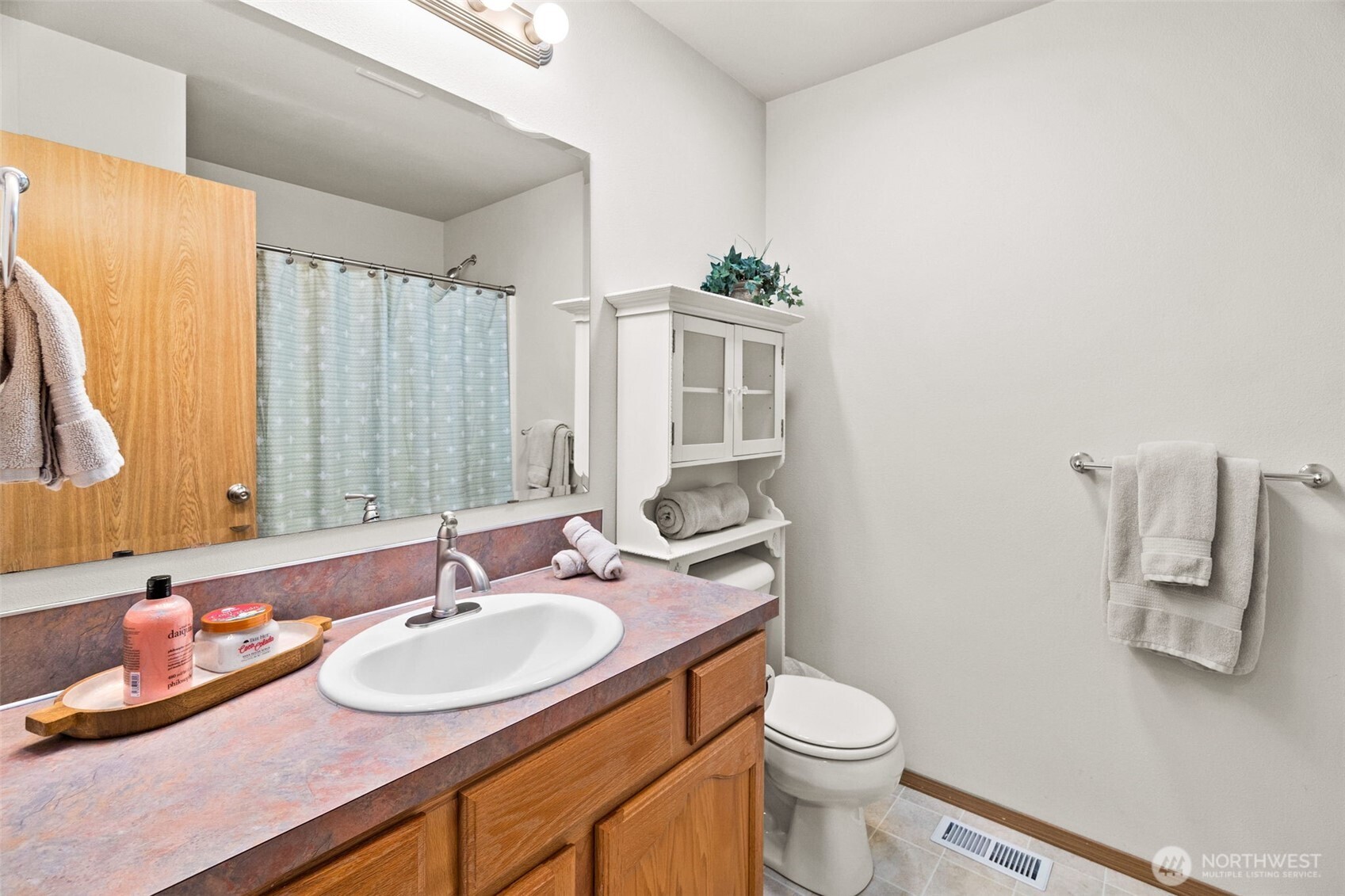 2422 Boulevard Heights Loop Property Photo 26