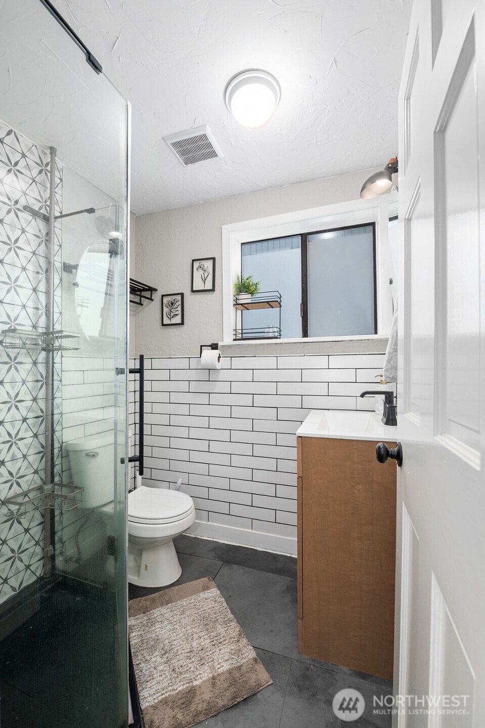 1812 Bay Avenue Property Photo 16