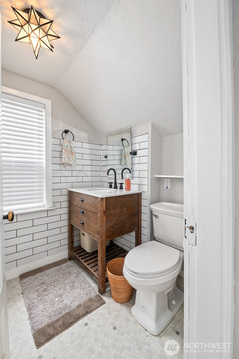 1812 Bay Avenue Property Photo 19
