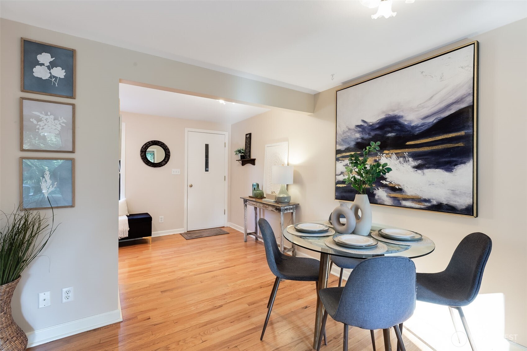 16025 10th Ave Property Photo 11